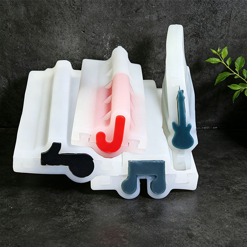 Soap Making Notes - Siliconen zeepvorm met muzieknootmotief, gitaar, riet