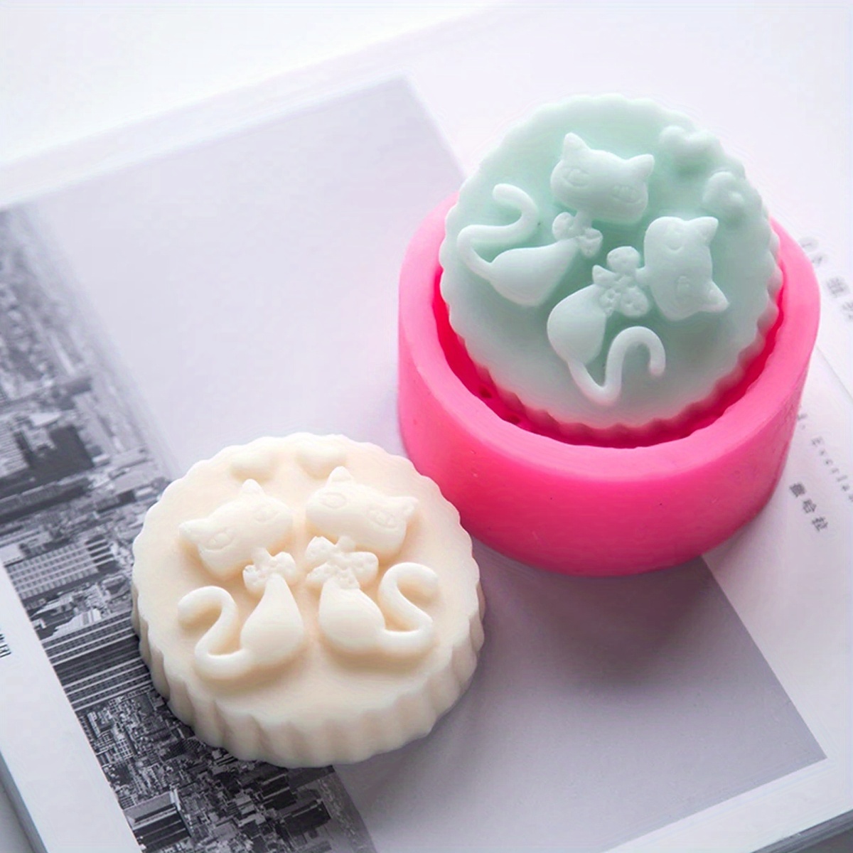 Soap Making Things - 1-delige siliconen kattenvormige zeepvorm - Ronde