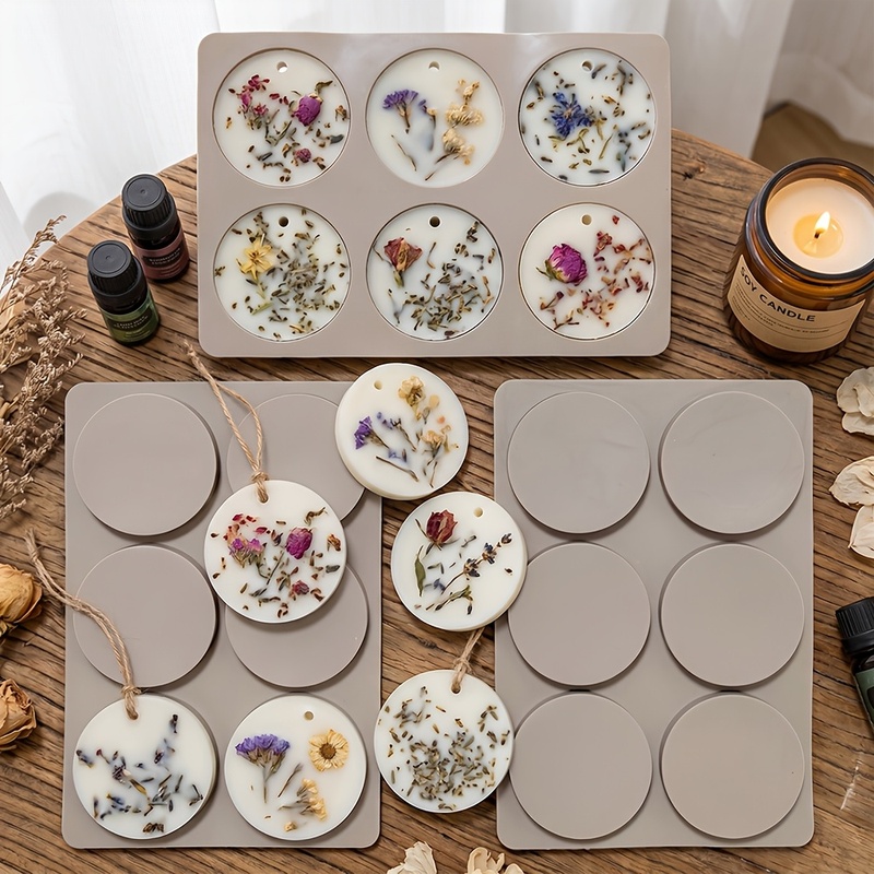 6-holtes ronde tag siliconenma - Soap Making Things recensie en prijs